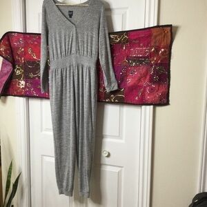 Gap all in one pant suit knitted fabric small